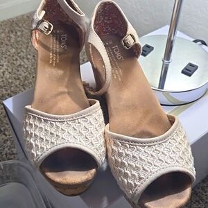 TOMS Low Wedge Sandals